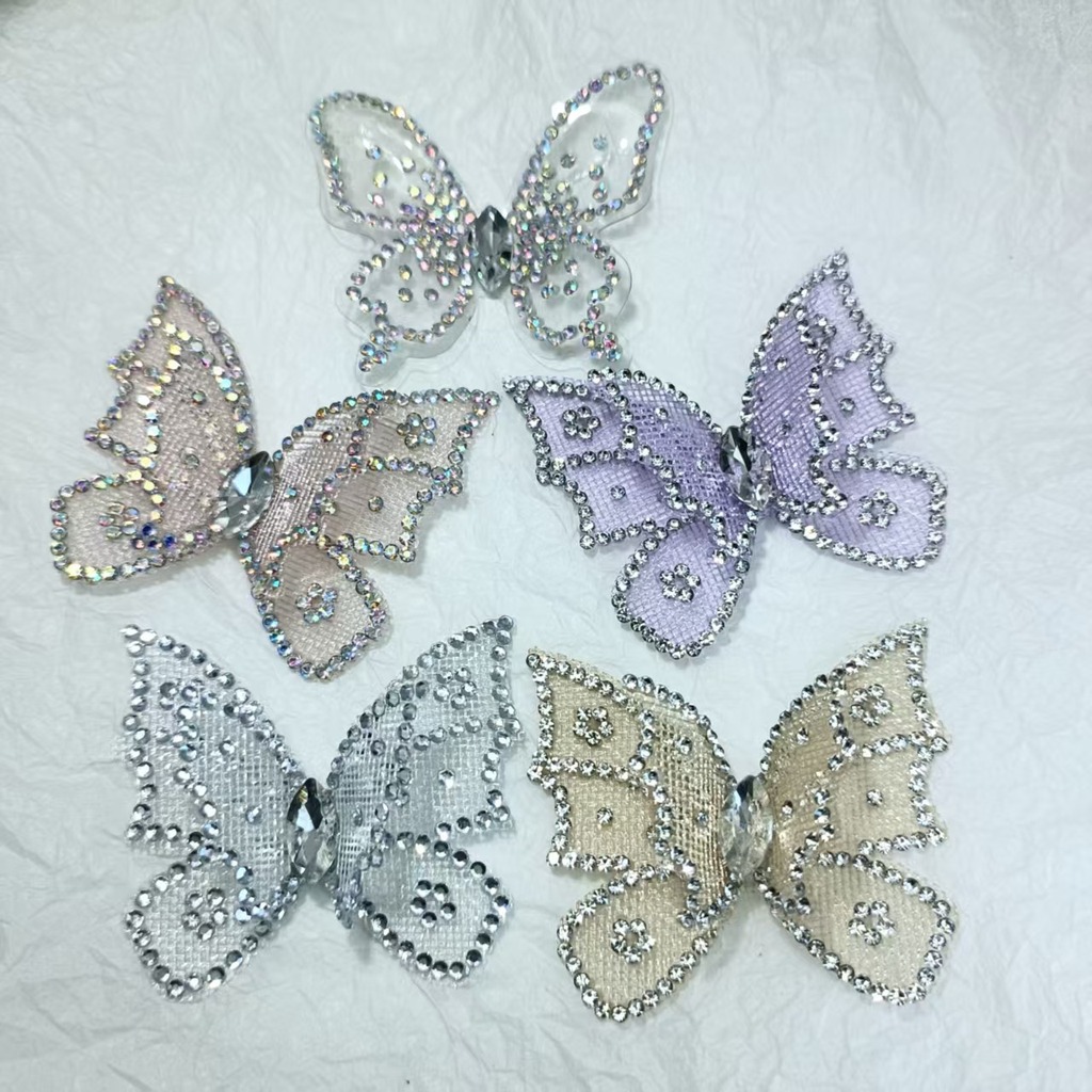 Sew On Rhinestone - تطريزات دانتيل على شكل فراشة مرصعة